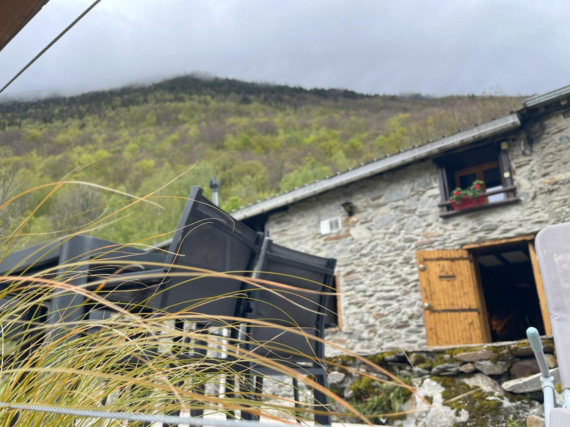 Grange Renovee, Pyrenees Ariegeoises, Gite Haute Ariege Auzat Buitenkant foto